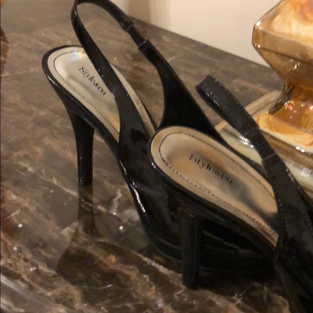 Style & Co shoes - Picture 6 of 8